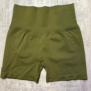 MYB Apparel Synergy 4 in Scrunch Short (now sold out)